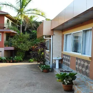https://comfort-hotel-entebbe.about-kampalahotels.com