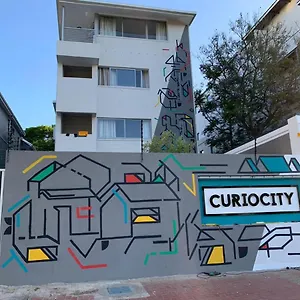 Curiocity Point Aparthotel
